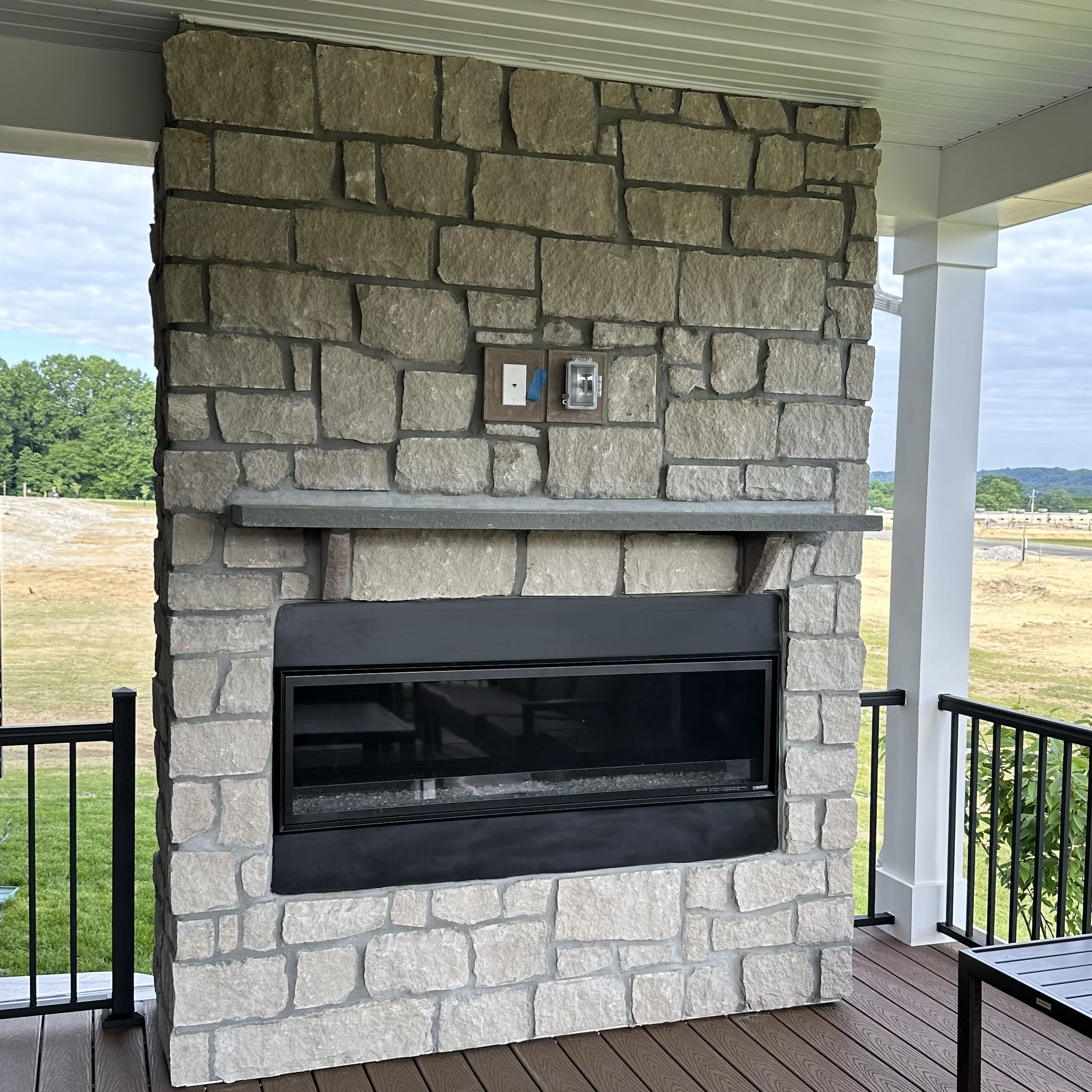 Springfield Rough Rectangular Pewter South Rough Rectangular™ | Brandywine Quarry